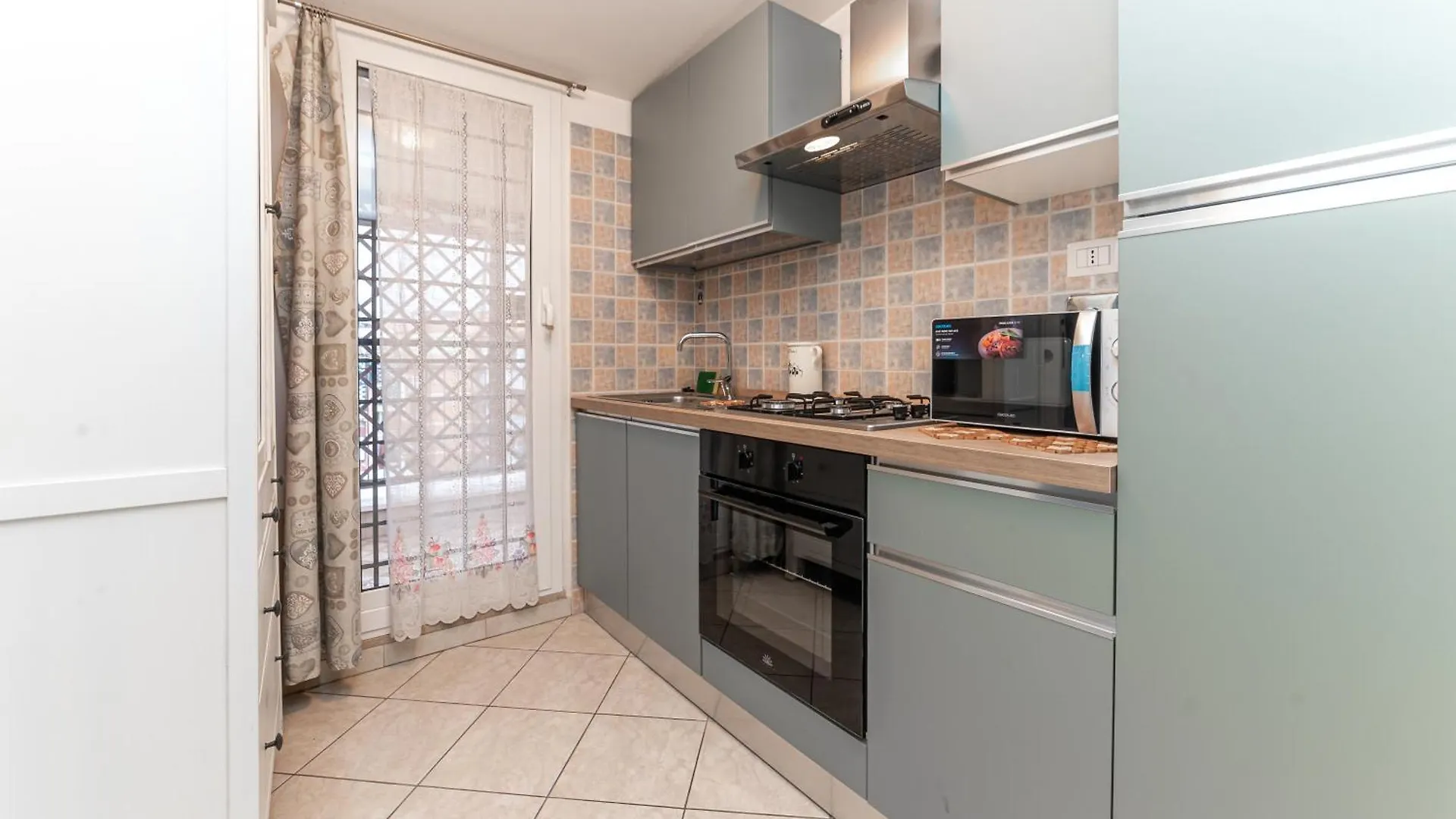 Ernest Loft - Metro Pietralata, Terrace & Parking Apartment Rome 0*,  Italy